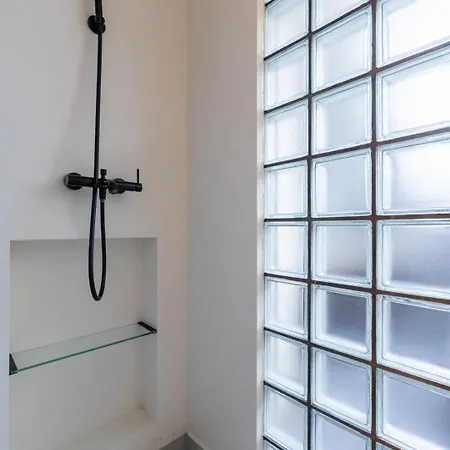 Villa Dom Black & Vibe - Z Ogrodem, Blisko Lasu, Dobry Design, Workation - Spaceapart Jelenia Góra