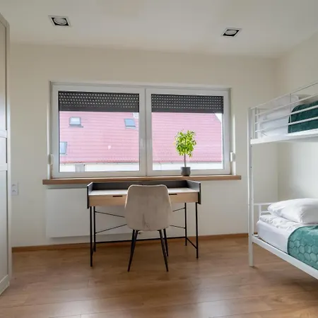 Dom Black & Vibe - Z Ogrodem, Blisko Lasu, Dobry Design, Workation - Spaceapart * Jelenia Góra